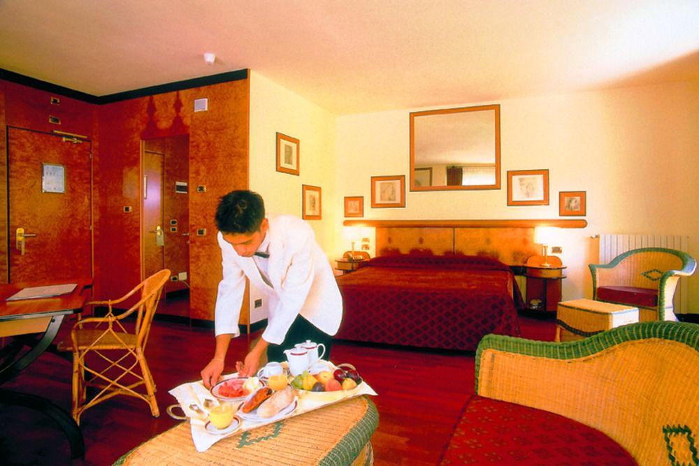 Grand Hotel Antiche Terme Di Pigna Exterior photo