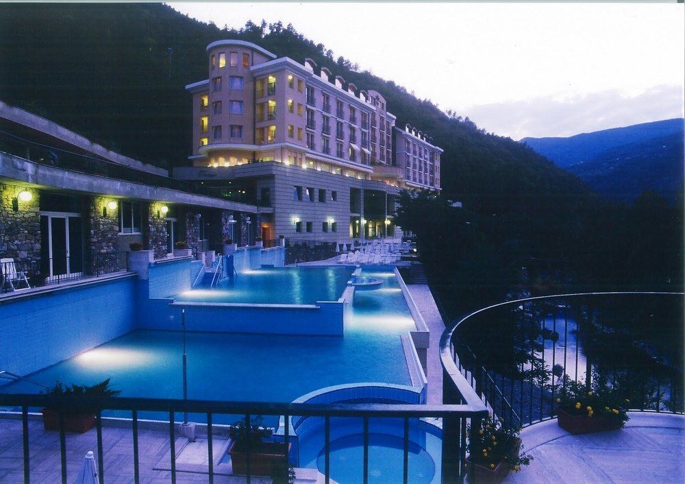 Grand Hotel Antiche Terme Di Pigna Exterior photo