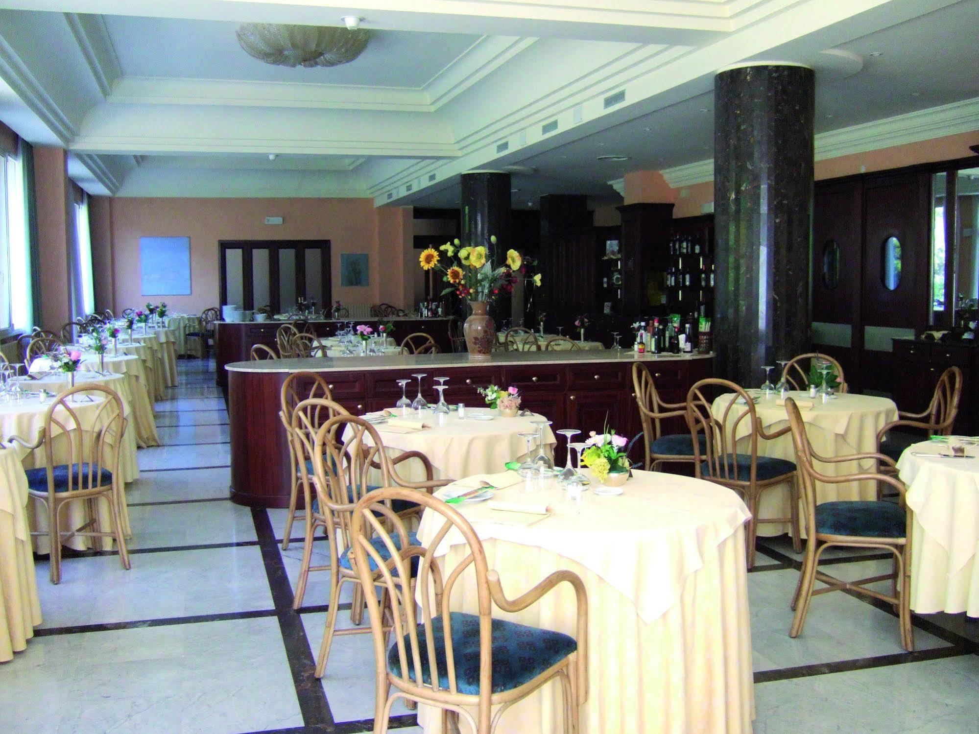 Grand Hotel Antiche Terme Di Pigna Exterior photo